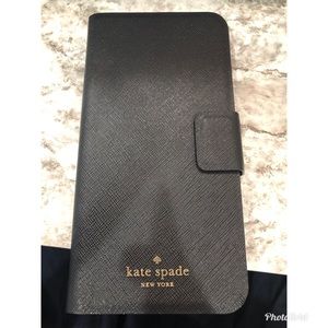 iPhone 7 Plus phone cover.